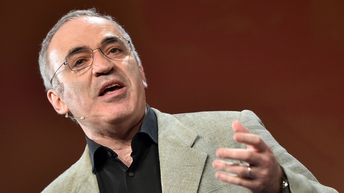 Šachový velmistr Garri Kasparov nastínil podmínky pro svržení Putina